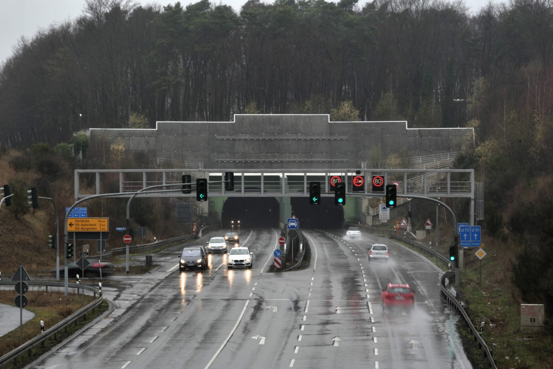 Engpass im B236-Tunnel
