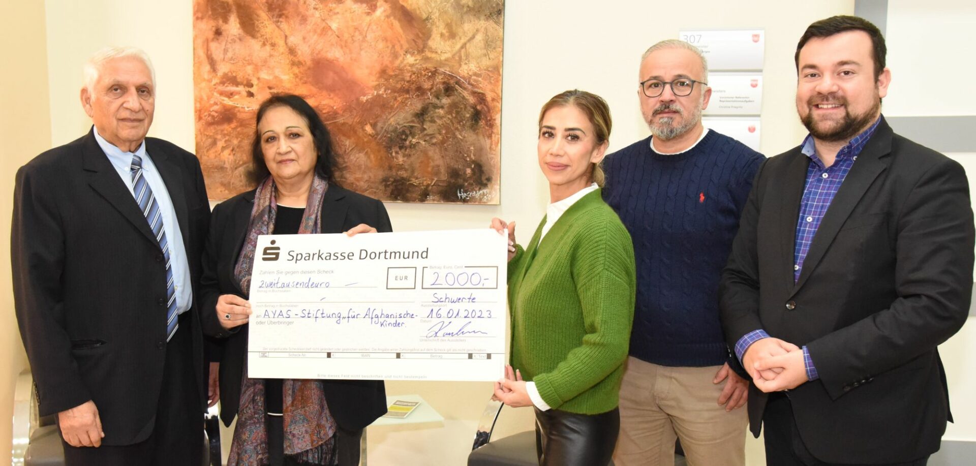 2.000 Euro für Stiftung „Nothilfe für afghanische Kinder“