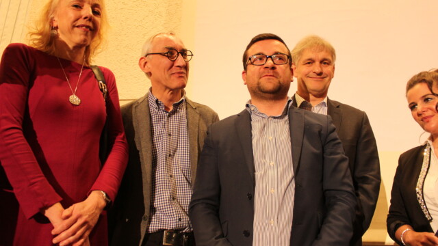 Jetzt sind die Wahlergebnisse auch amtlich. Der Gewinner: Dimitrios Axourgos (SPD, Mitte). - Foto: Lukas Pohland